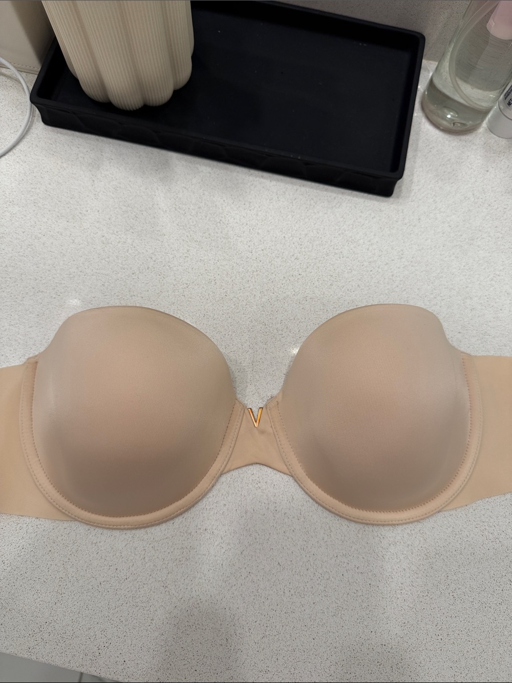 Victoria's Secret Strapless Nude Bandeau Bra - Light Beige